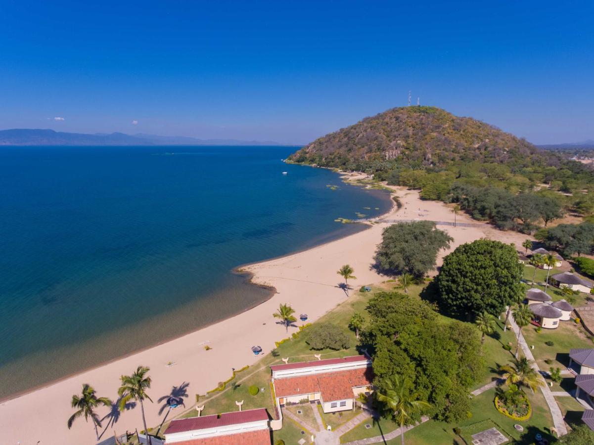 Sunbird Nkopola Hotel Chipoka ภายนอก รูปภาพ