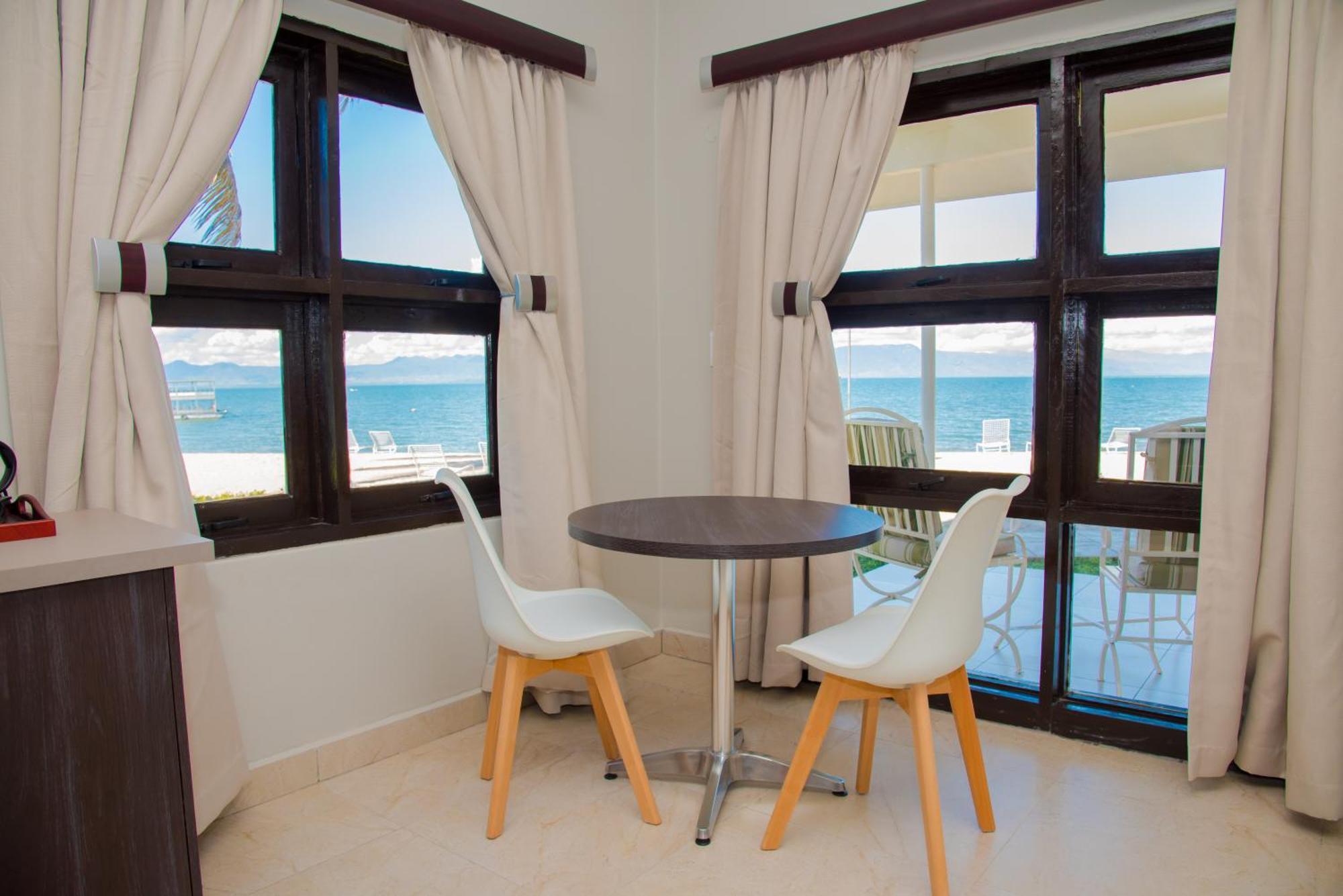 Sunbird Nkopola Hotel Chipoka ภายนอก รูปภาพ