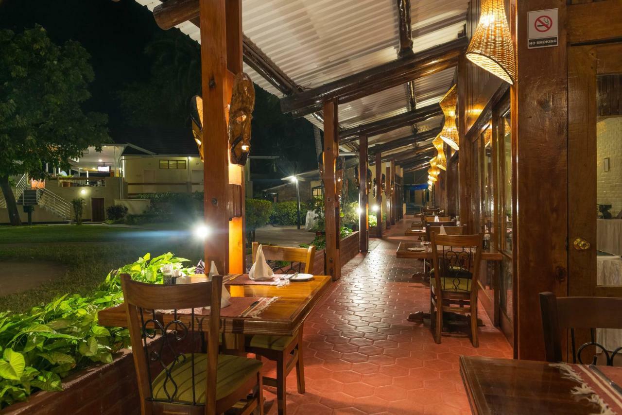 Sunbird Nkopola Hotel Chipoka ภายนอก รูปภาพ